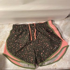 Nike Dri-fit shorts Medium Green pink